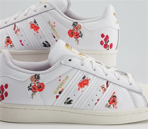 adidas flower shoes women.